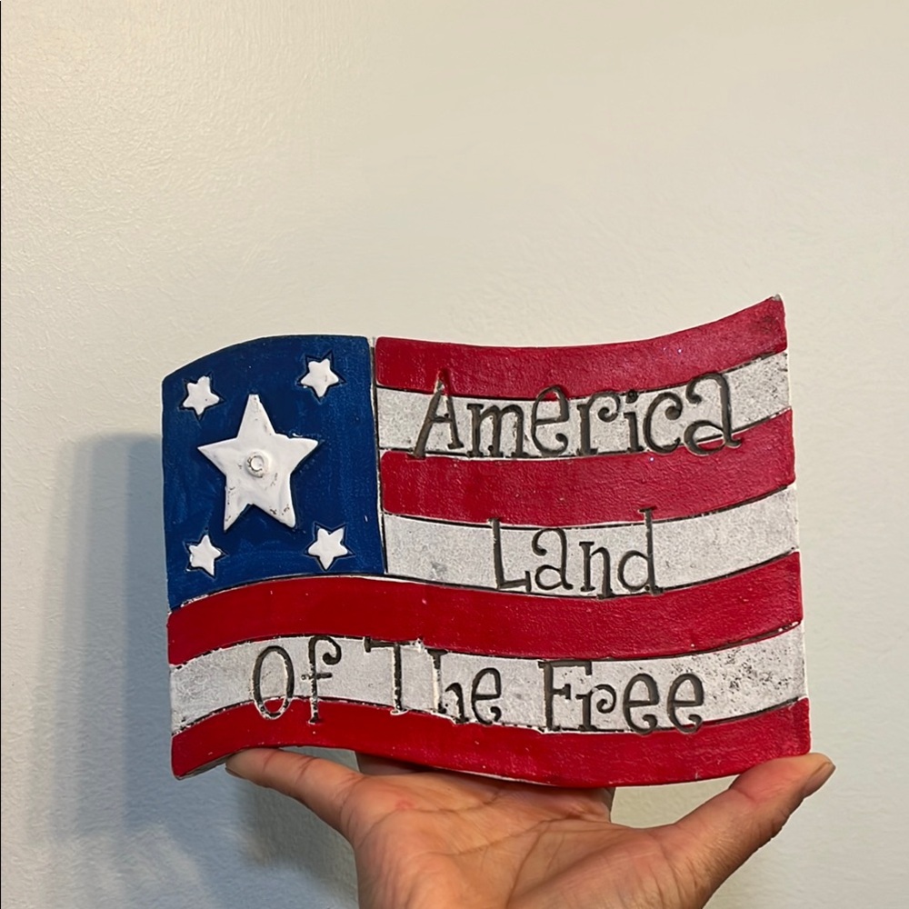 Patriotic American Flag Plaque